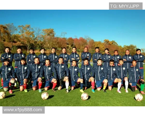 巴西足球明星内瓦尔的传奇生涯与对足球的热爱之路